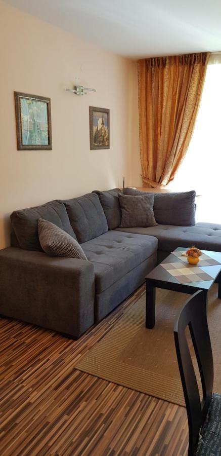 Apartment With Green Terrace Burgas by Eksteriør bilde